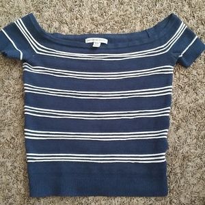 ***3 for $15***American eagle off the shoulder top